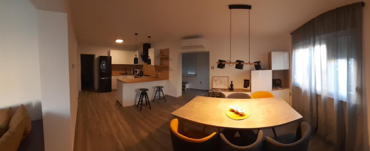 Apartment Vela Grota