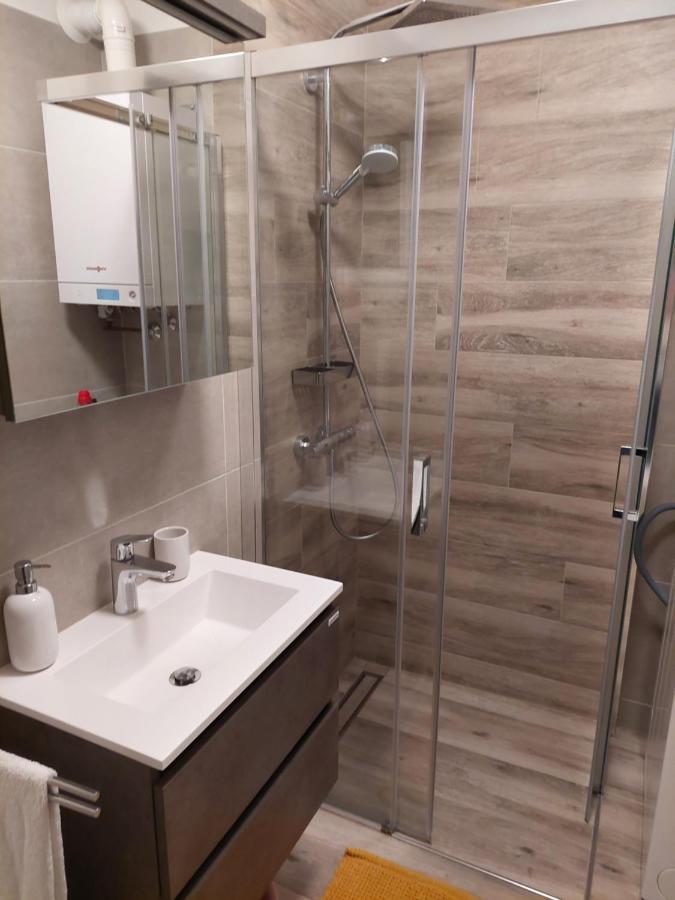 Apartment Vela Grota *